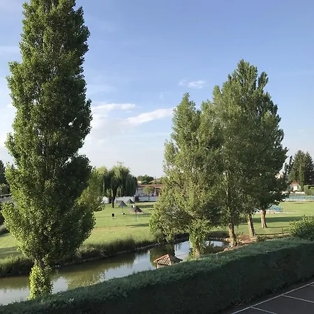 Valjunco Hotel