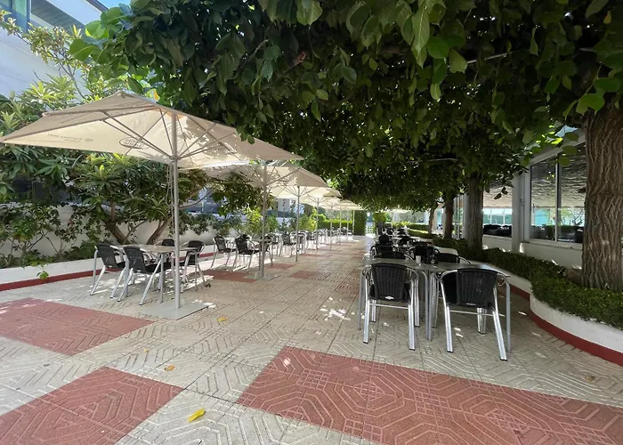 Valjunco 2* فالنسيا دي دون خوان