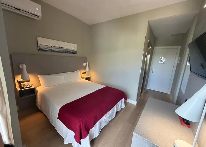 Hotel Valjunco 2*